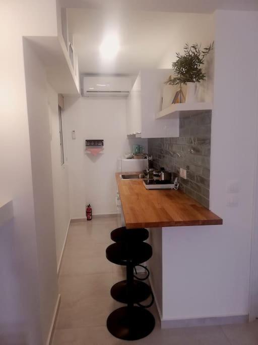Brio Luxurious Urban Stay In Heraklio,Wifi,Αc Ираклион Экстерьер фото