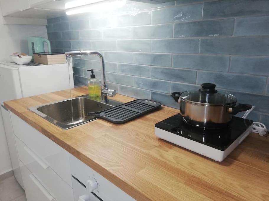 Brio Luxurious Urban Stay In Heraklio,Wifi,Αc Ираклион Экстерьер фото