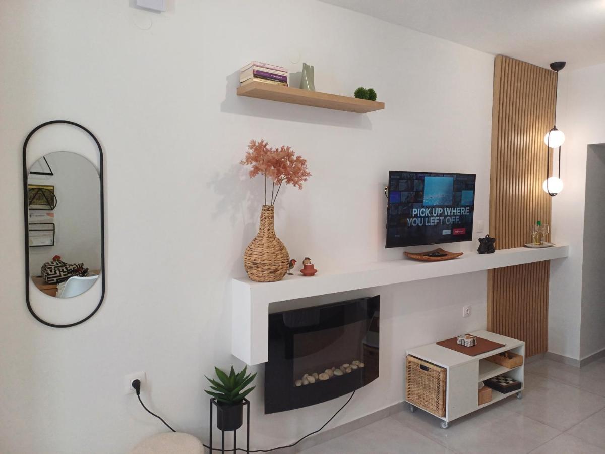 Brio Luxurious Urban Stay In Heraklio,Wifi,Αc Ираклион Экстерьер фото